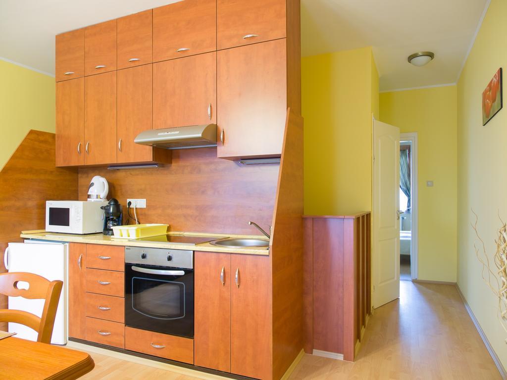 Aqua Apartman Gyula Room photo
